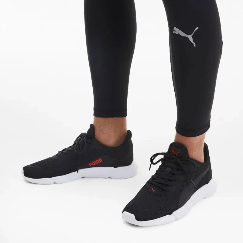 Sepatu Running Pria INTERFLEX Runner Black-High Risk Re 192567 09