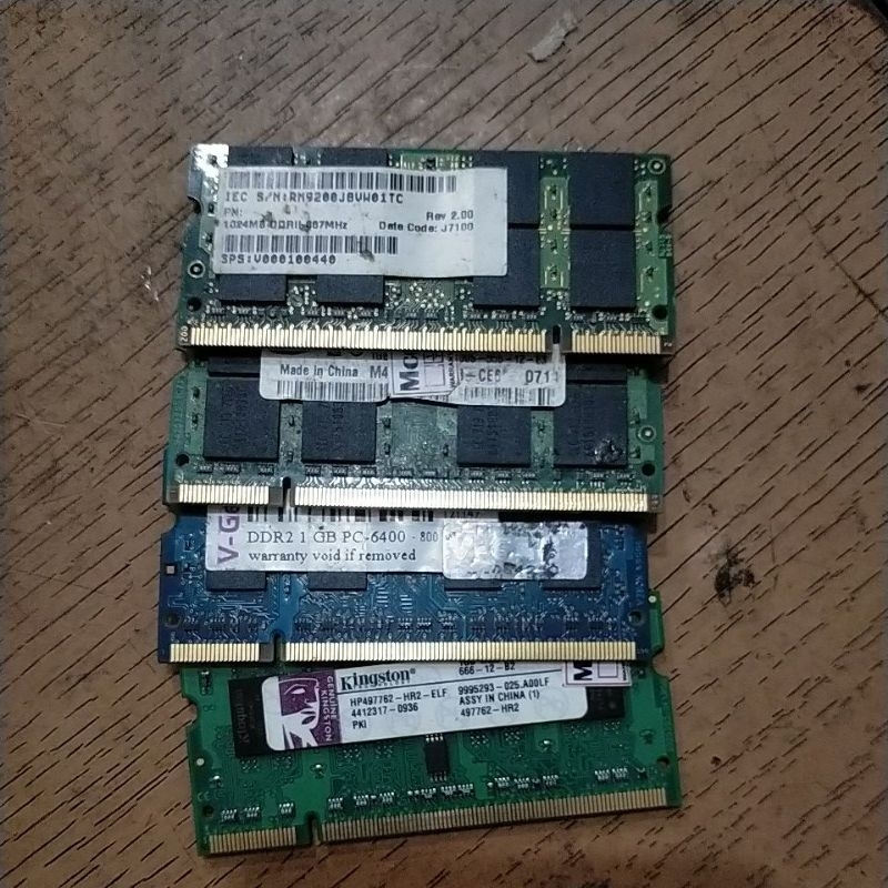 memori laptop DDR2 1gb
