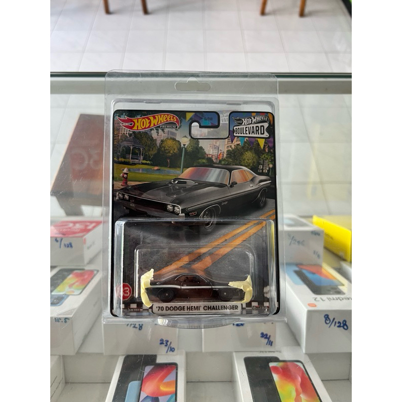 Hotwheels 70 Dodge Hemi Challenger Boulevard Premium Murah Meriah