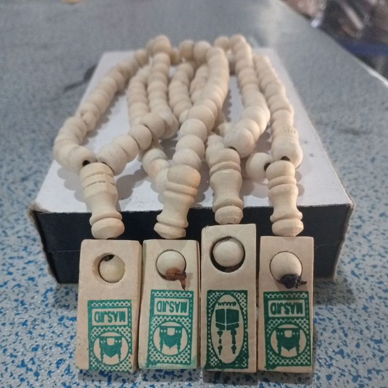 tasbih kayu, 33 biji, warna putih