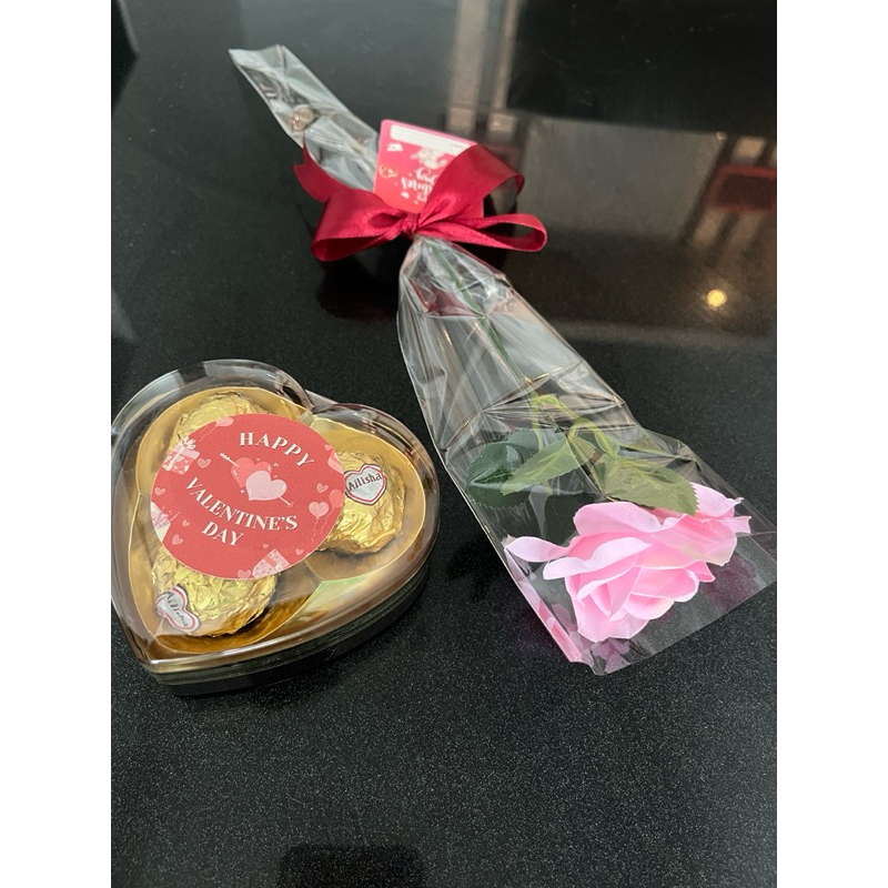 

BUNDLE BUNGA COKLAT VALENTINE KADO MEWAH MURAH