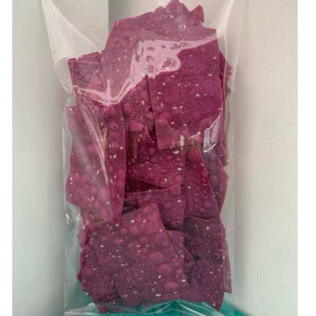 

Pangsit Ubi Ungu 200 Gram