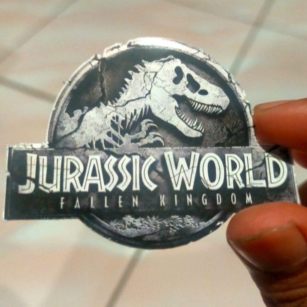 2 Stiker Jurassic World Fallen Kingdom Vinyl Plastik (Anti Air)