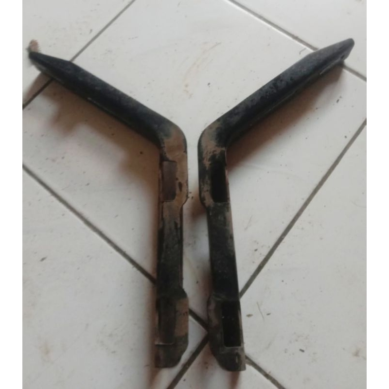 injekan kaki rangka pcx cbu vietnam