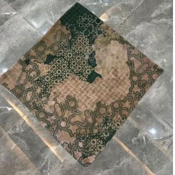 PRELOVED BUTTONSCARVES HARAMAIN