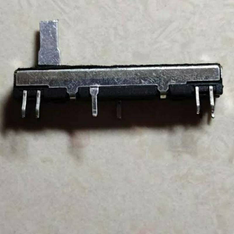 POTENSIO volume ROLAND E-14/E16/E-28/E35/E-36/E-38/E-56/E-66/E-70/