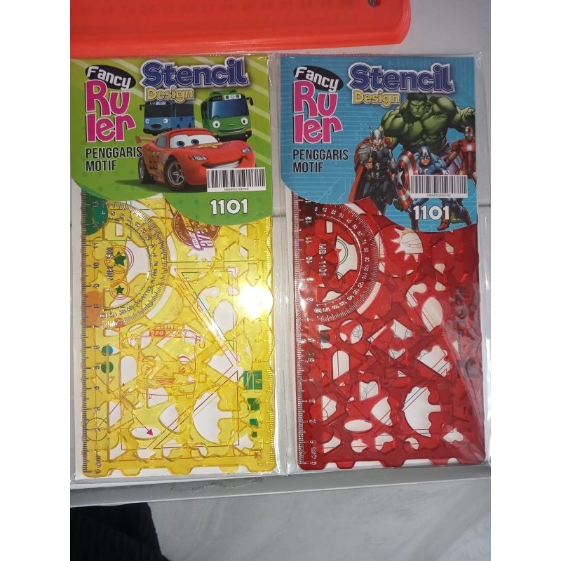 

PENGGARIS MOTIF/BENTUK