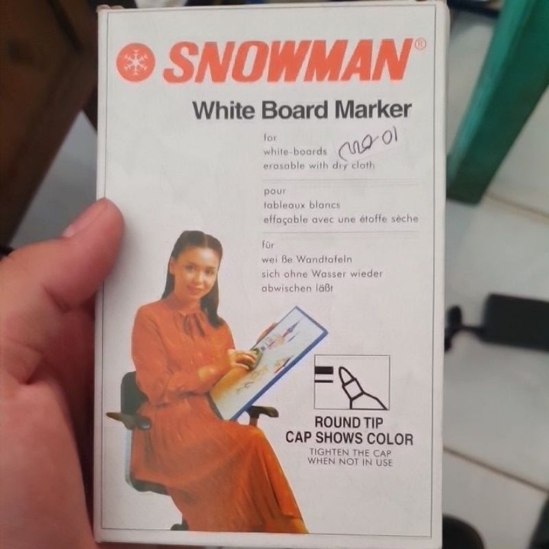 

Snowman Whiteboard Marker (Black)