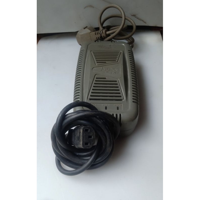 Carger Aki Sepeda Listrik 48V. 12Ah