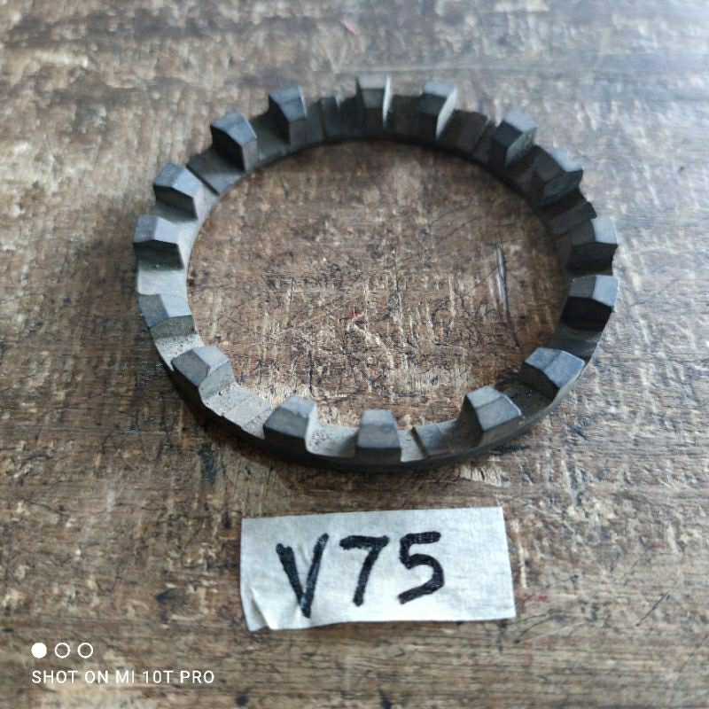 Ring Besi Kopling House Yamaha V75E V75 DX V75 Original Yamaha