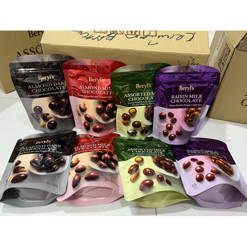 

CemilanBintan ( Beryls pouch choco 250gram almond)