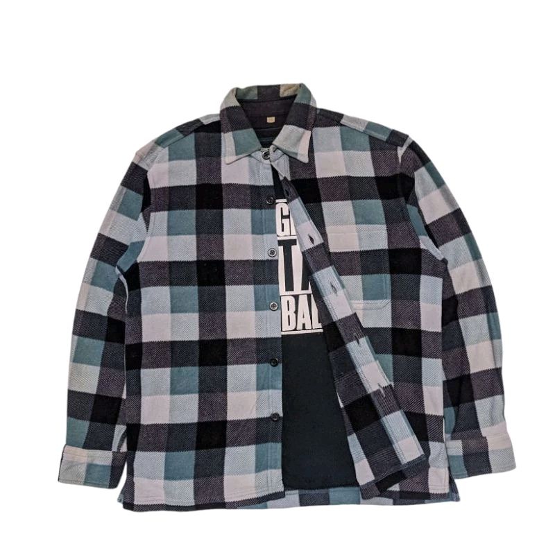 kemeja/ Outer flanel Uniqlo bahan woll