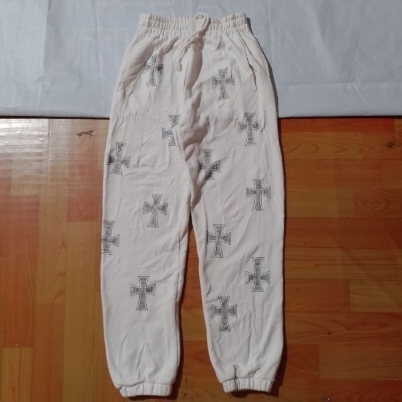 Celana Jogger Sweatpants Motif Salib Ala Chrome hearts UNKNOWN Preloved