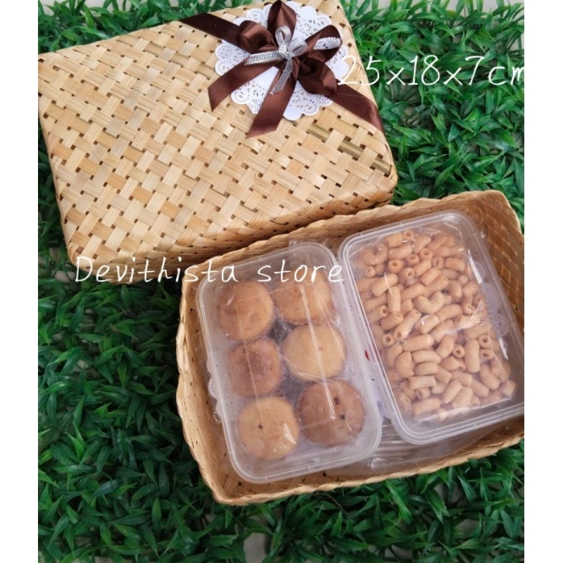 

Besek bambu hampers 25x18x7cm sepasang