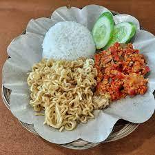 

KENYANGIN AYAM GEPREK CRISPY + INDOMIE GORENG + NASI