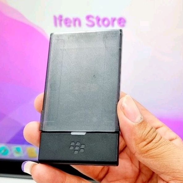 DESKSTOP CHARGER BLACKBERRY PORSCHE DESIGN ( ORIGINAL)