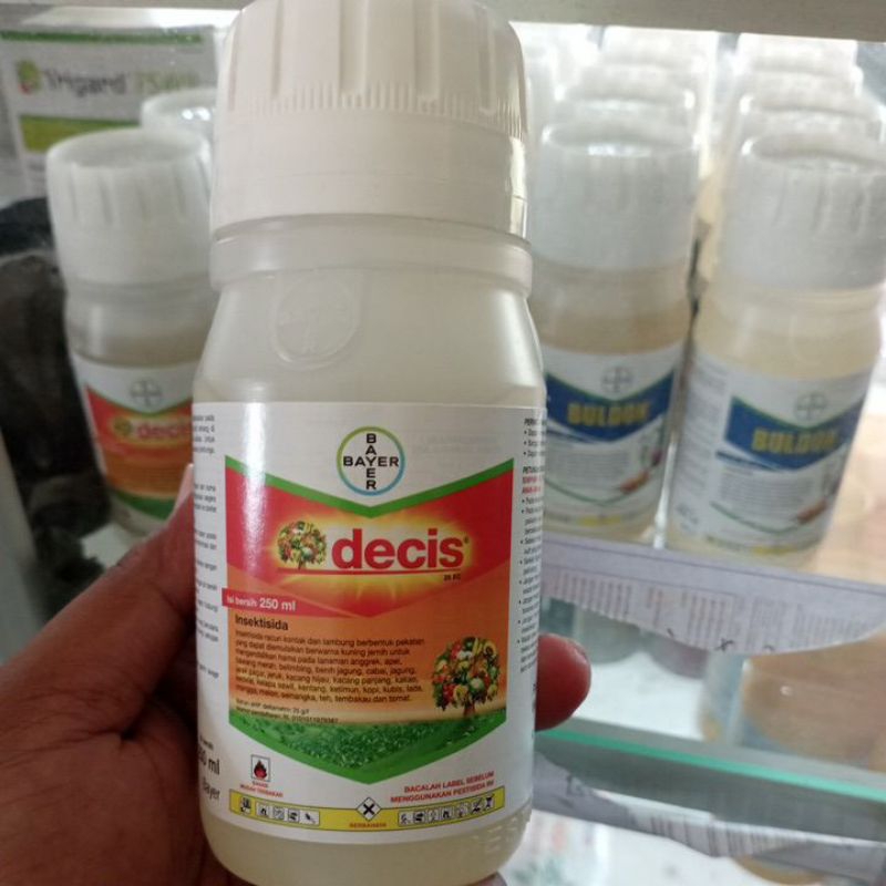 Obat pembasmi hama Decis 250ml