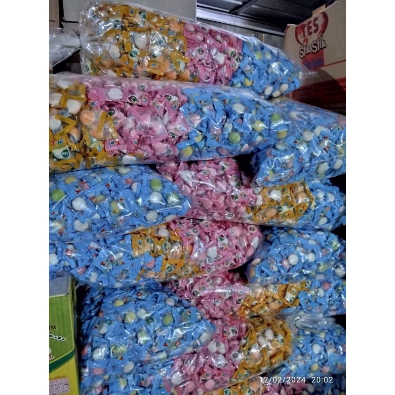 

YUPI KILOAN 1 KILOGRAM