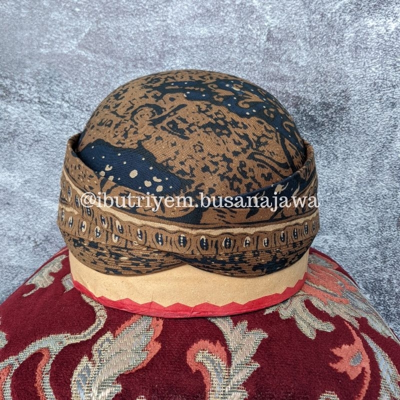 Blangkon Solo Kasatriyan Alusan Batik Kombinasi