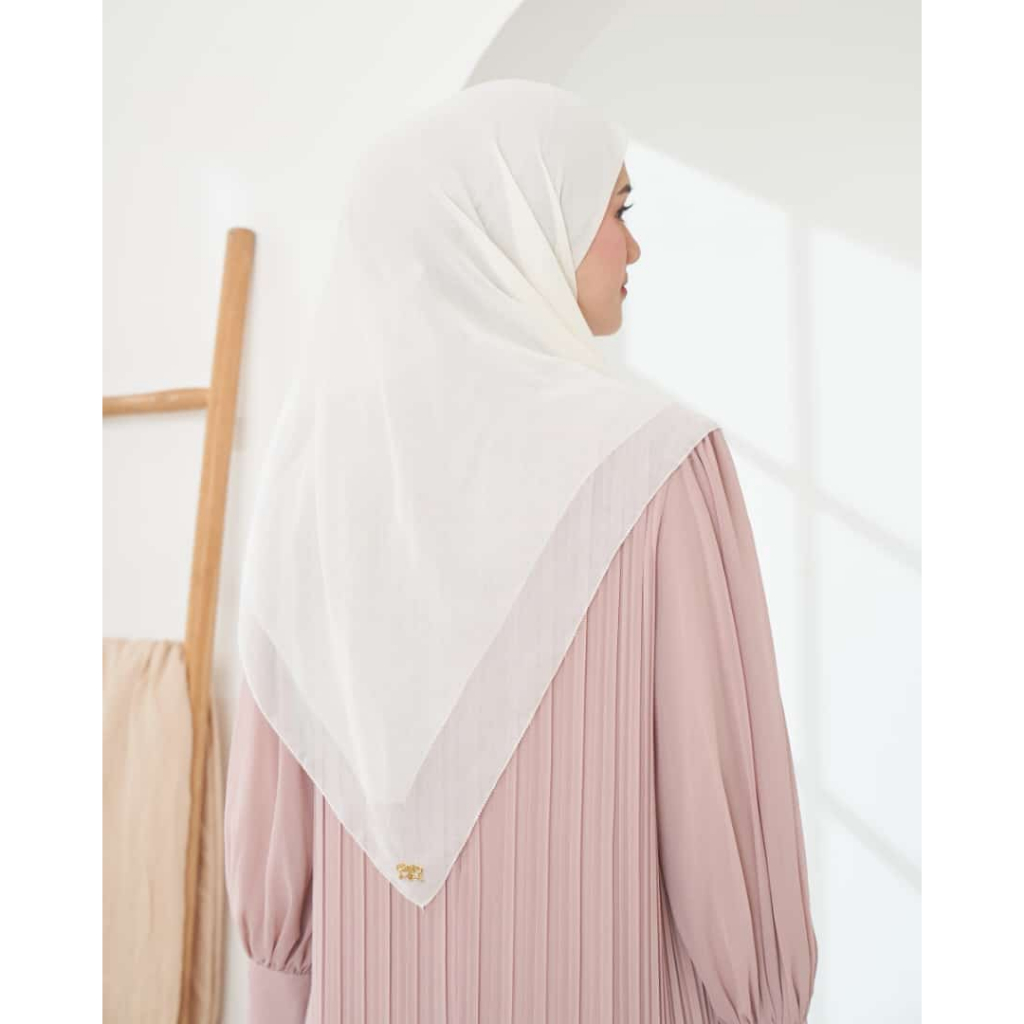 JILBAB BIVI SEGIEMPAT POLOS BAHAN PARIS PREMIUM