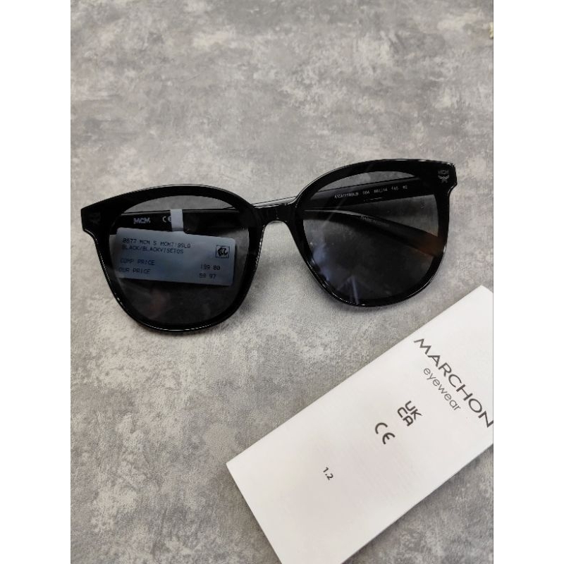 MCM719SLB sunglasses.(WITH HARD CASE PENGGANTI