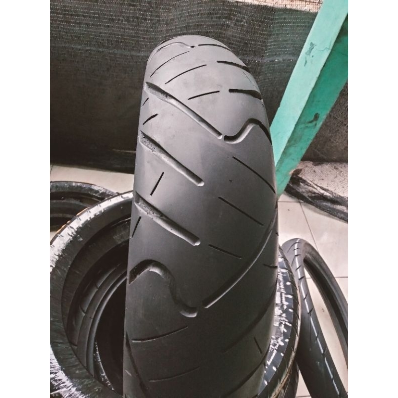 ban r17 tubles uk130/70