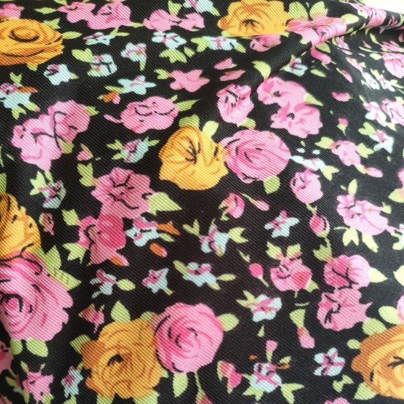 BANDAR KAIN KILOAN SPANDEK BALON MOTIF BUNGA ELASTIS TIPIS