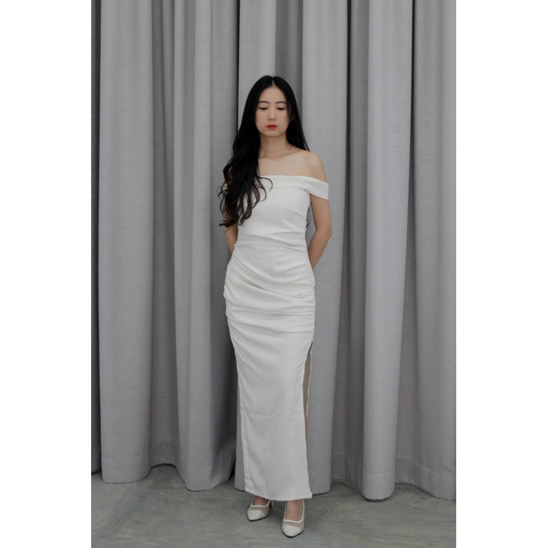 Hanny - Audrey Sabrina Dress in White / Party korean Prewedding Dress