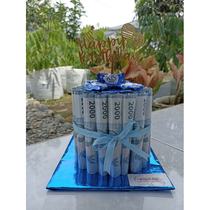 Money cake tower