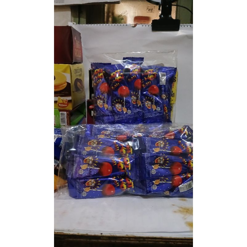 

permen hot hot ball