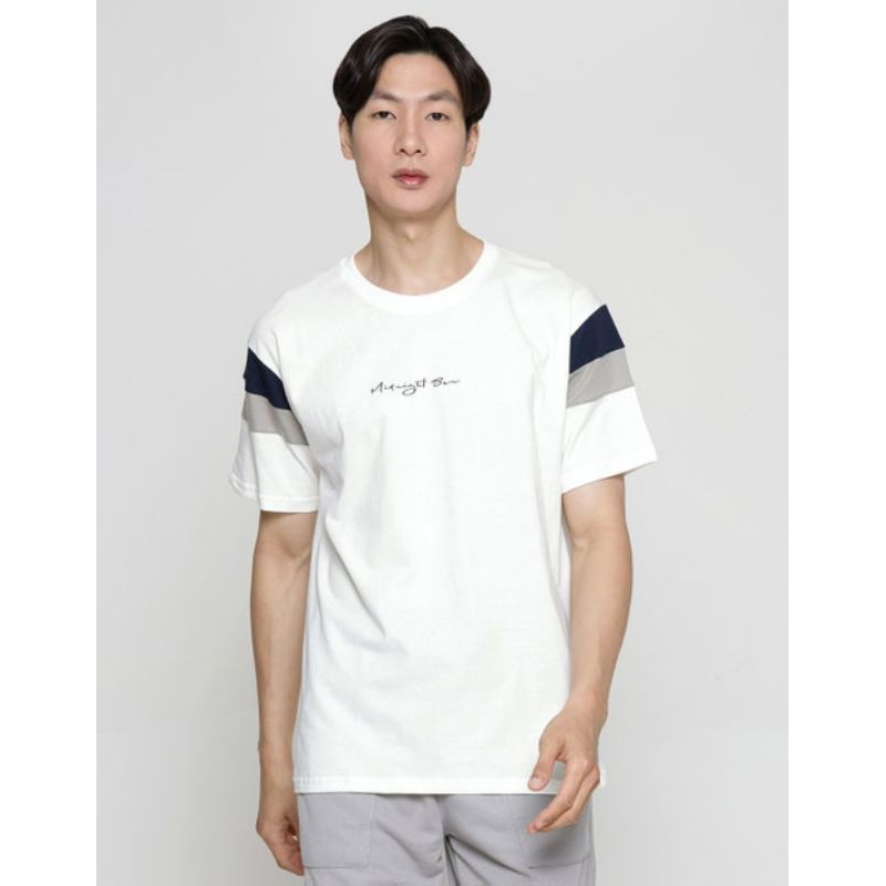 DETAILS colour blocking sleeve kaos pria