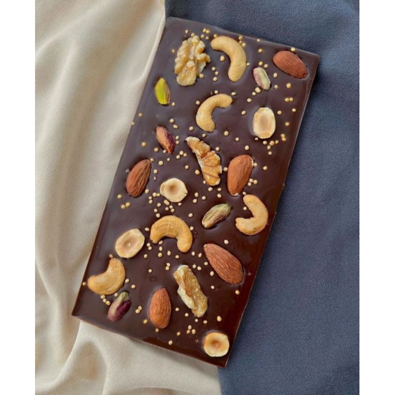 

CHOCOLATE MIX NUTS BAR - CHOCO BVVRS PREMIUM - ALMOND BERRY NUTS