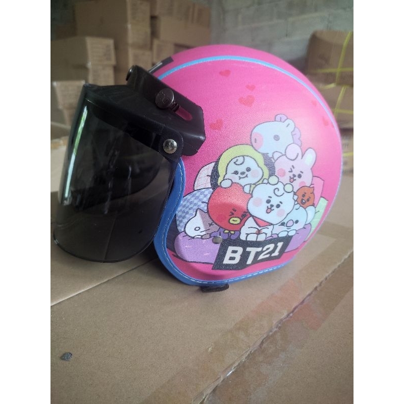 HELM KARAKTER ANAK PEREMPUAN