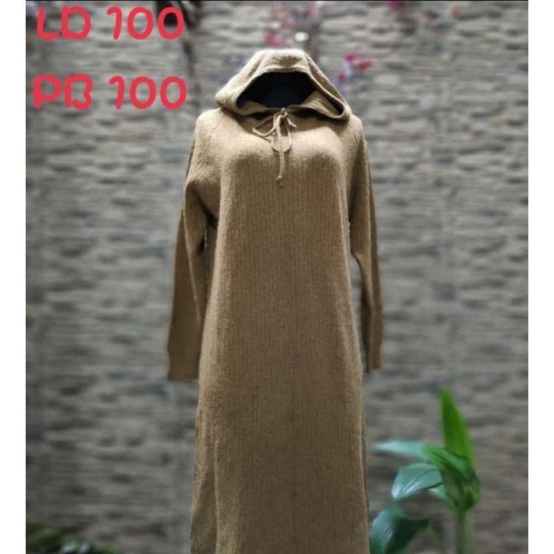 Rajut Fuzzy dan dress