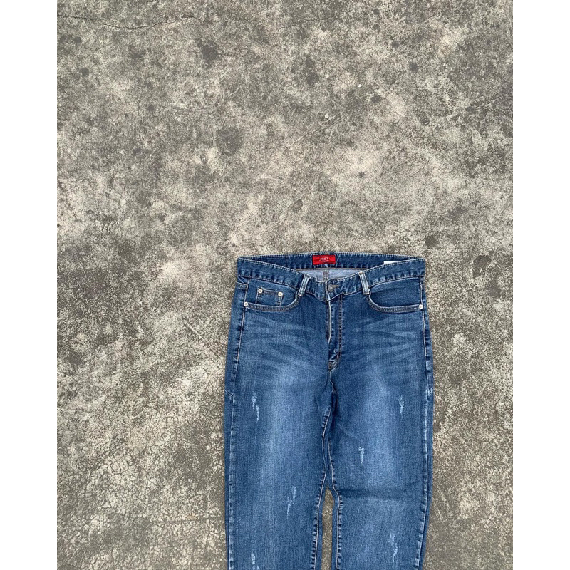 Jeans second fading / Kawula Moeda