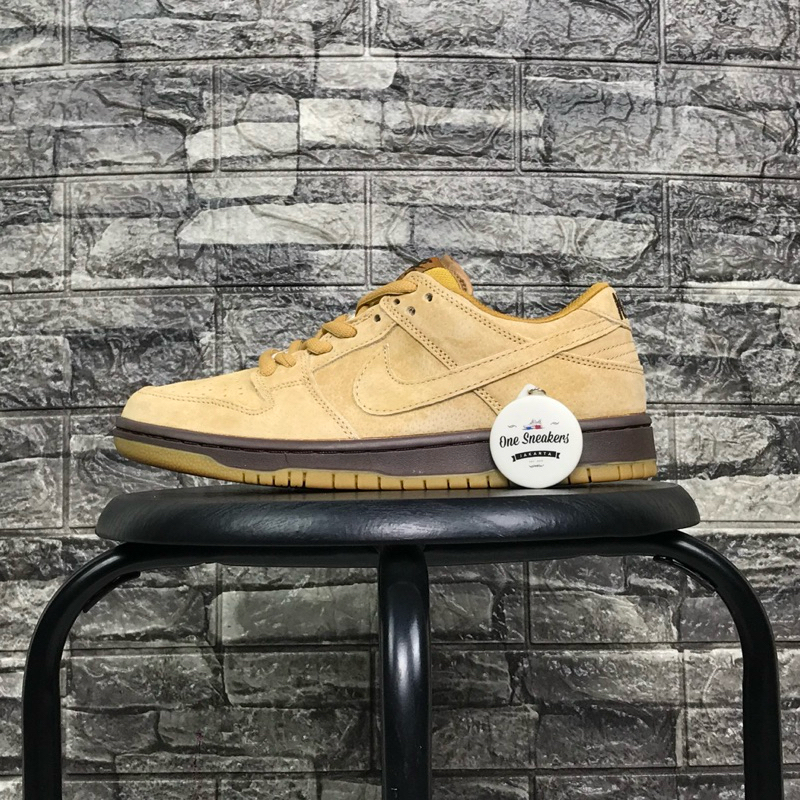 NIKE SB DUNK LOW "WHEAT MOCHA"