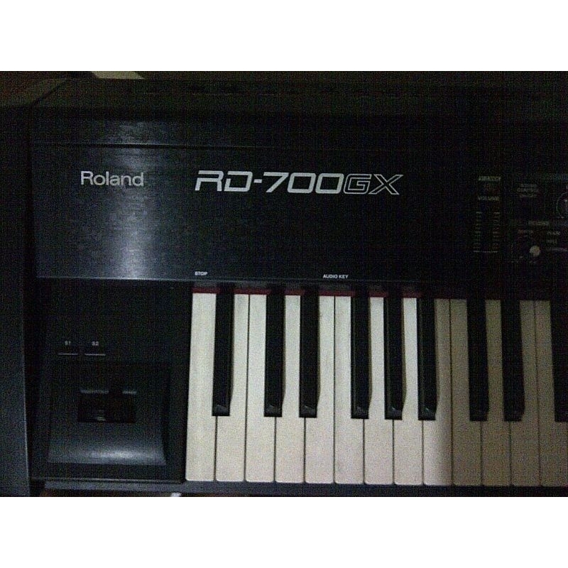 jasa sewa digital piano roland rd700gx made in japan siap kirim seluruh jabodetabek