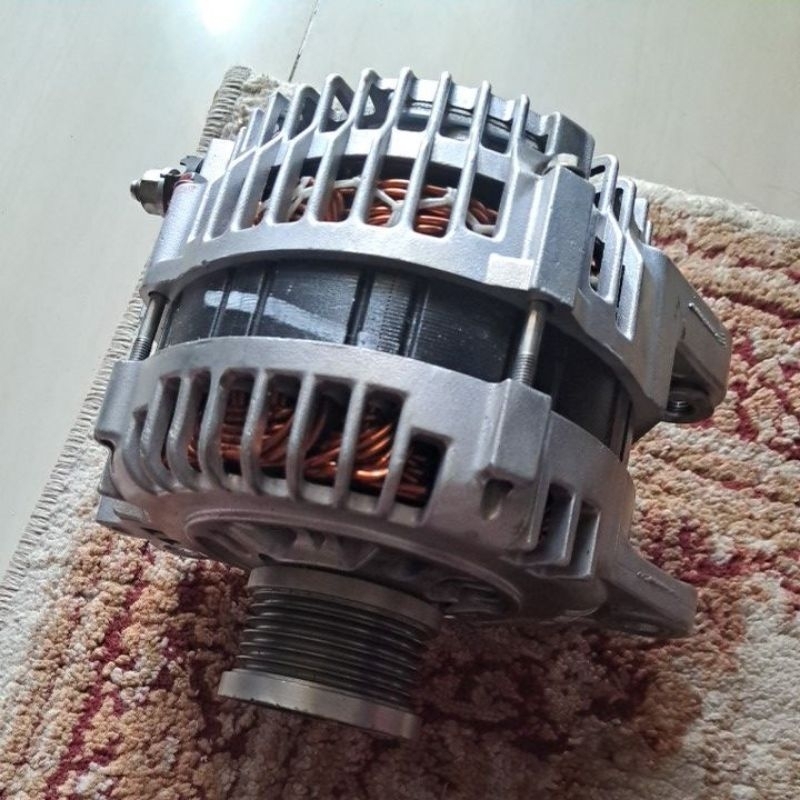 Alternator Serena C24/Xtrail T30