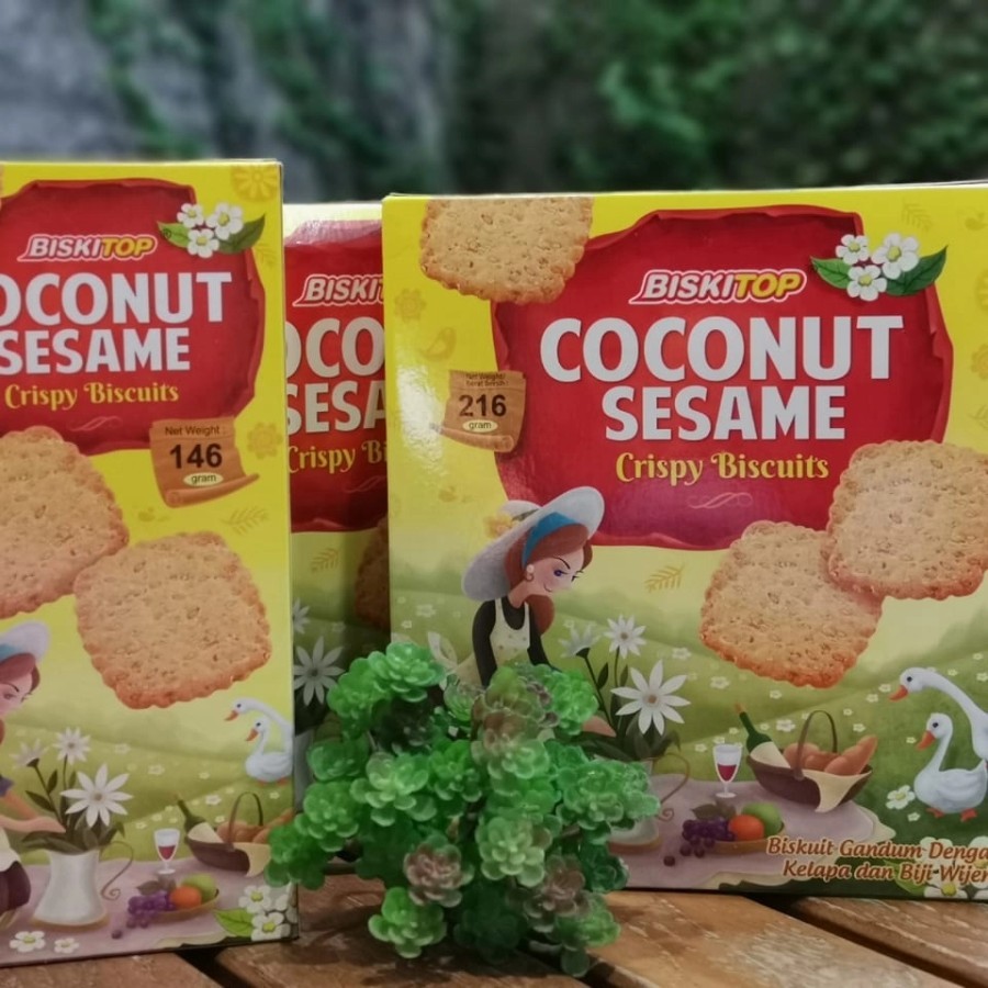 

Biskitop Sesame Coconut Biscuit 216gr /Biscuit gift pack Lebaran