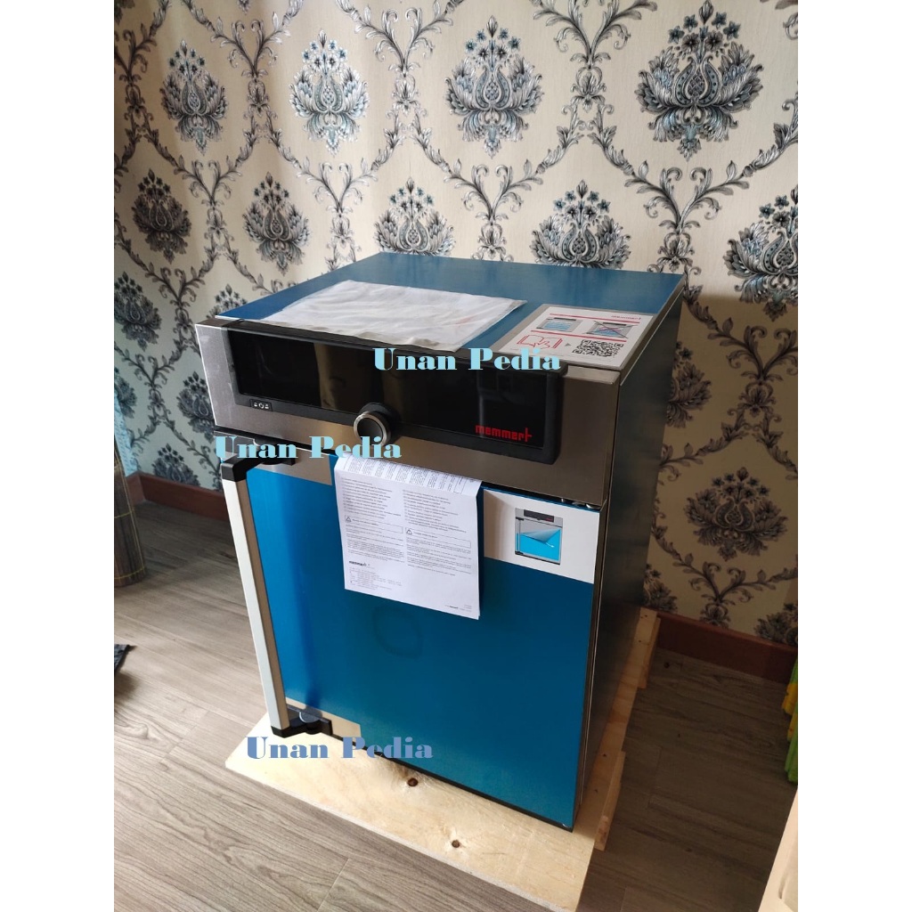 MEMMERT UN55 Oven Lab 53 L / Universal Oven UN 55 / Drying Oven