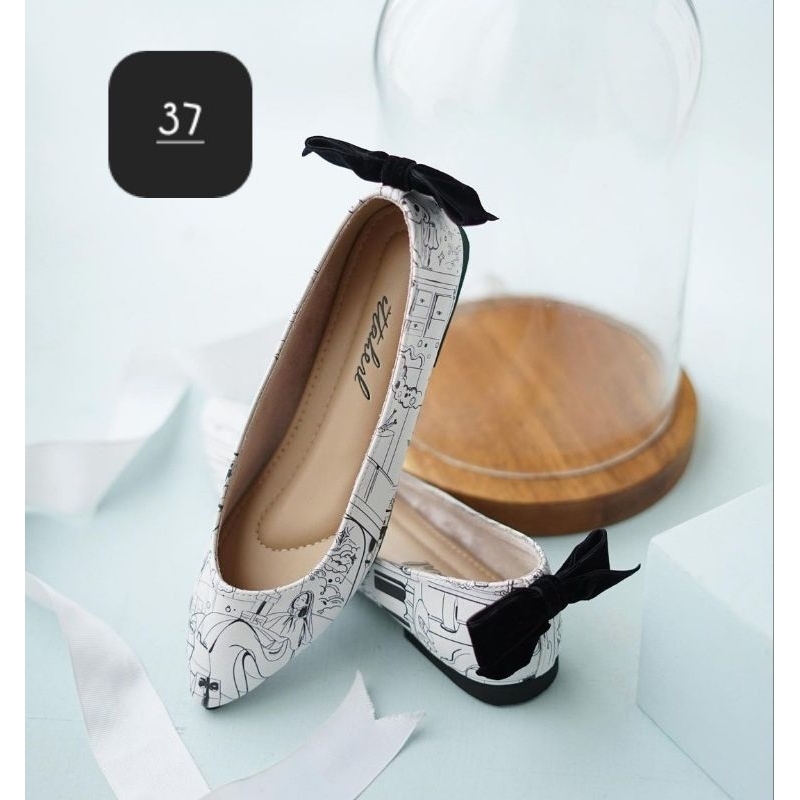 NEW ITTAHERL Joy Maxy Pointy Cloud 37