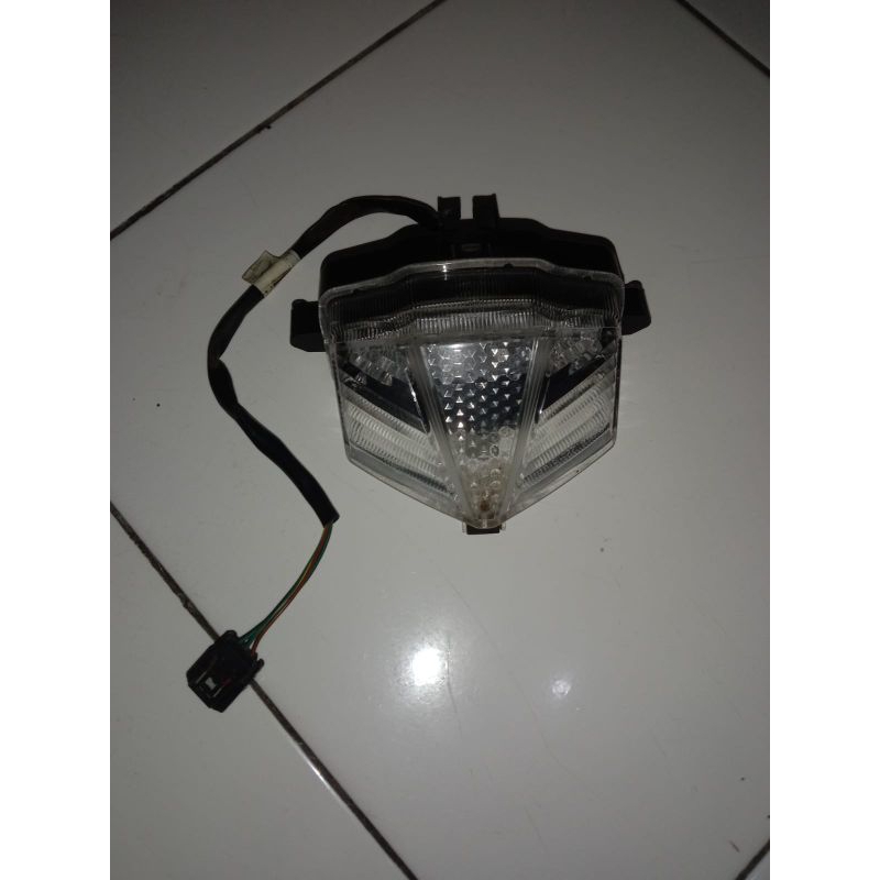 stoplamp_cbr150r_facelift(k45g/k45n)