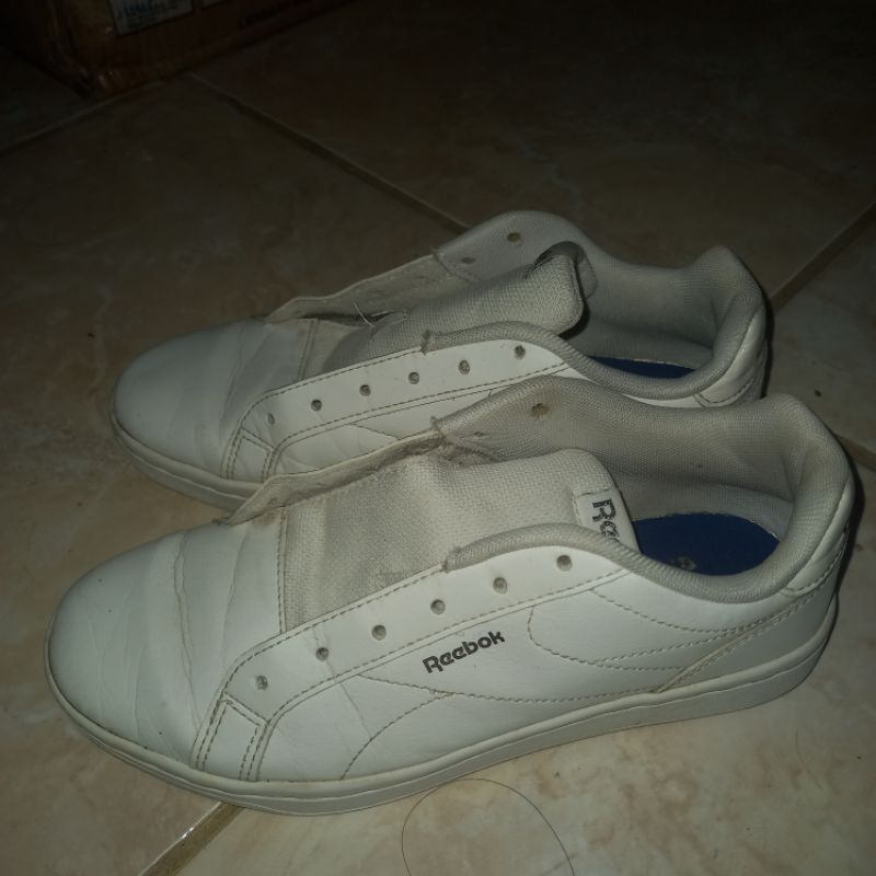 second Sepatu Reebok