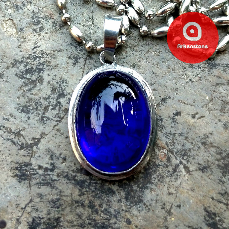 Liontin Batu King Safir Blue Ocean Crystal