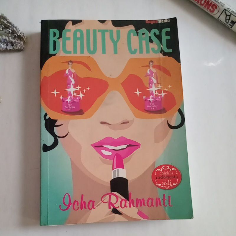 Buku Beauty case prelove icha rahmaanti
