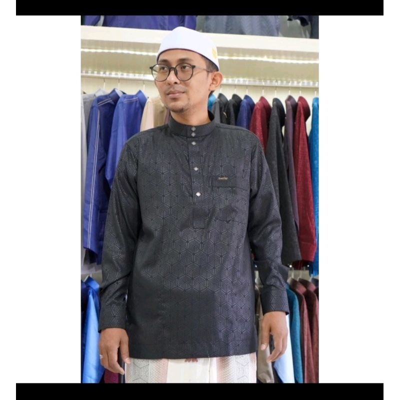 koko annun sultan wolfis motif salju