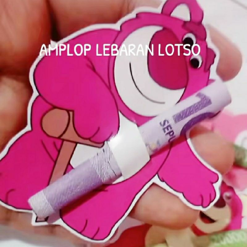 

Amplop Lebaran Lotso Amplop Peluk Karakter