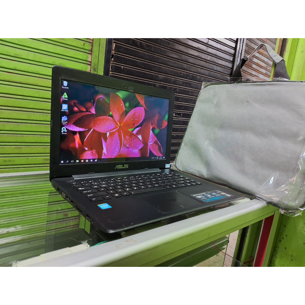 ASUS X453 2.16GHz 8G B4GB SSD ReadyUp Laptop Slim 14in Sekolah Kerja Ok, Garansi TokoFISIK Second MU