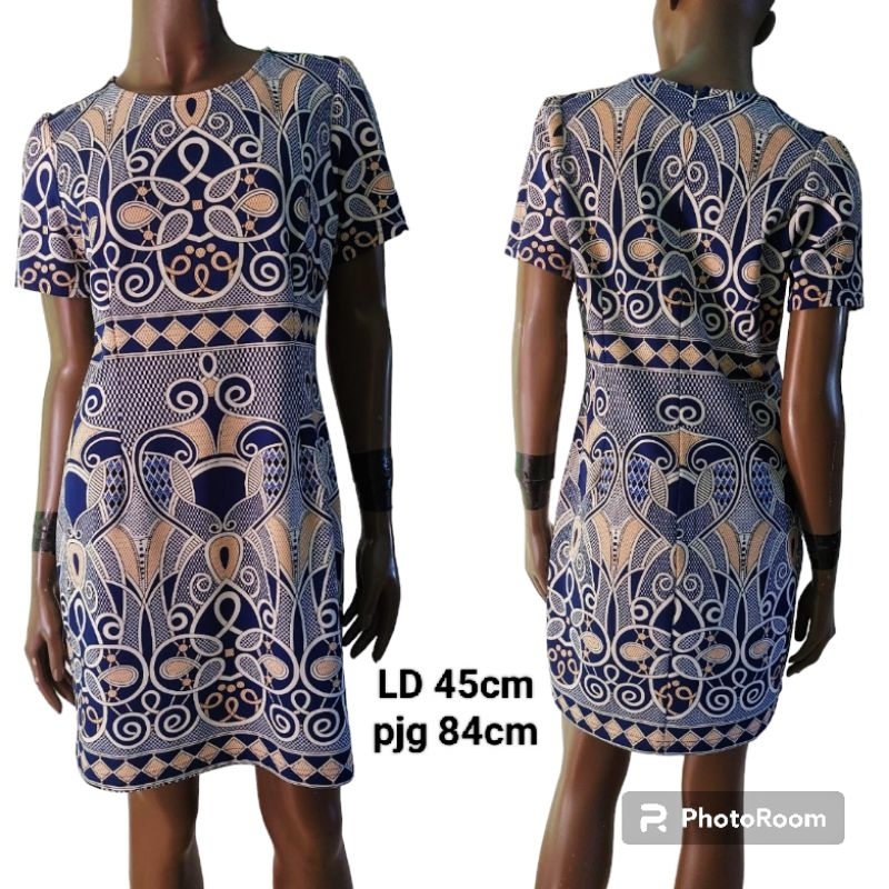 preloved branded original Future state print midi dress batik dress