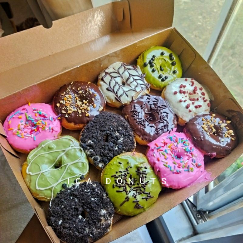 

MEDIUM DONUTS DONAT 12 PCS